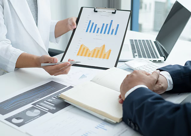 Chicago Business Barometer Drops More Than Expected In April